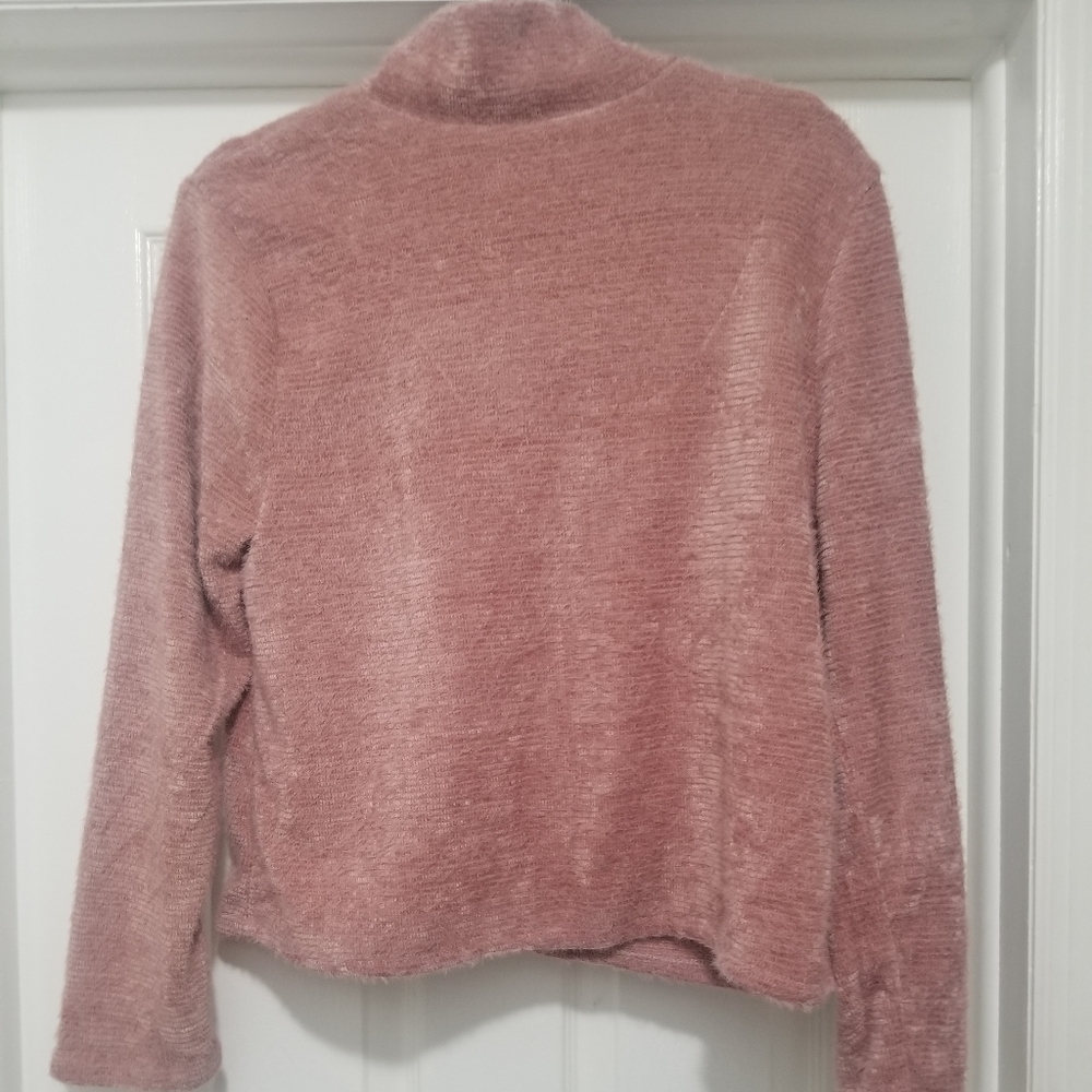 Zip-Front Fuzzy Zip-Up Top NWT - Picture 4 of 5
